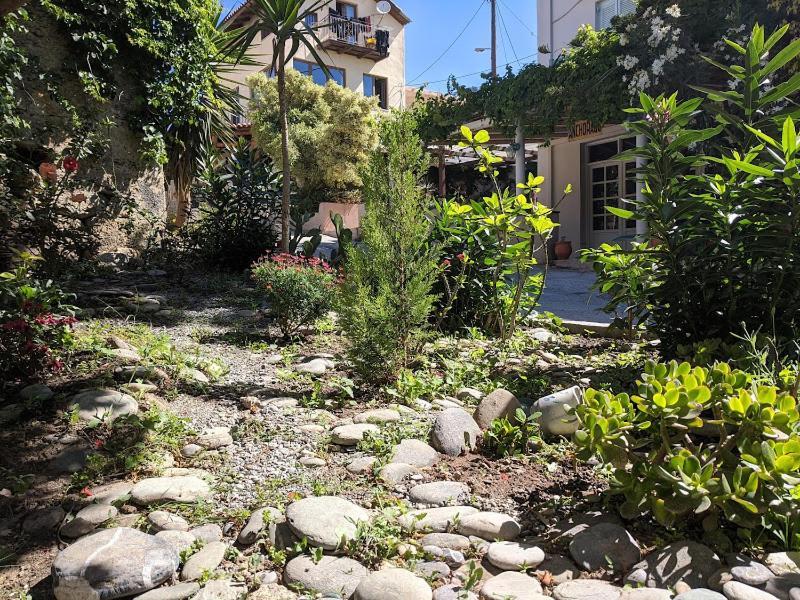 Pension Irene Sougia Exterior photo